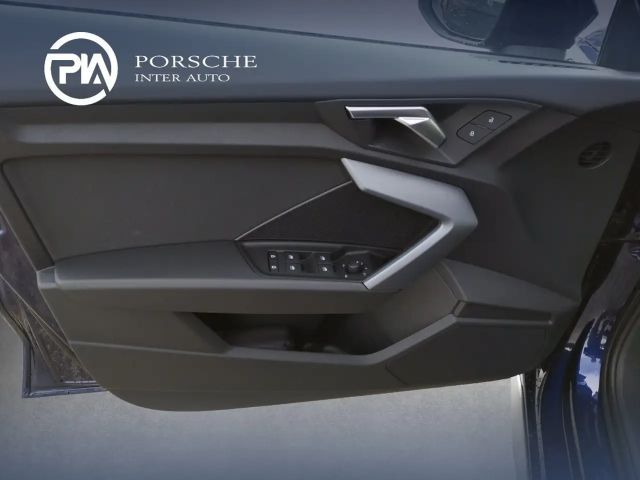 Audi A3 30 TFSI Sedan