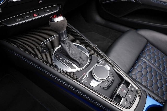 Audi TT RS Quattro Roadster S-Tronic