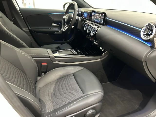 Mercedes-Benz A 180 Hatchback