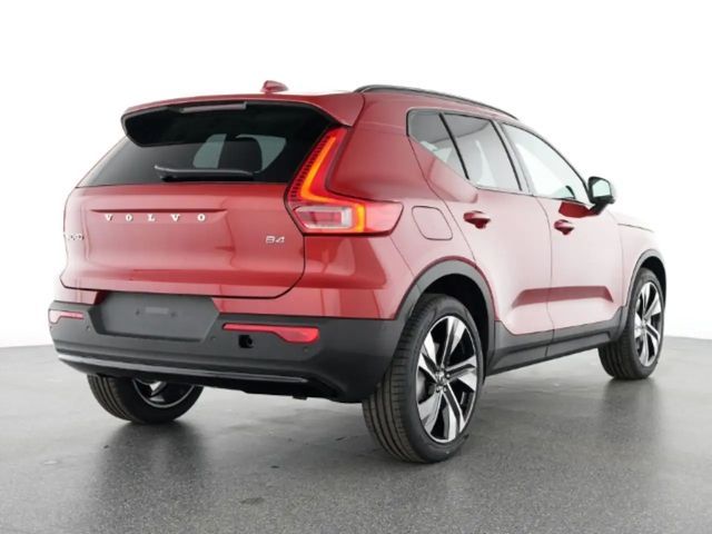Volvo XC40 Dark Plus