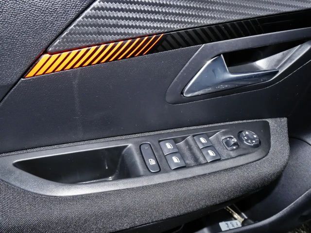 Peugeot 208 Active Pack BlueHDi