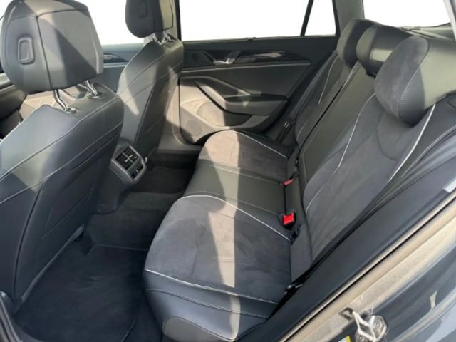 Volkswagen Passat 2.0 TDI Elegance Elegance