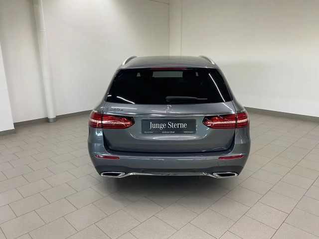 Mercedes-Benz E 220 AMG Line E 220 d Estate