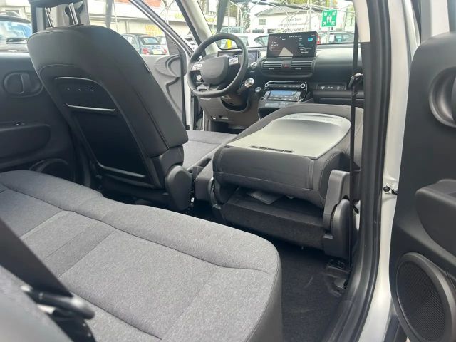 Hyundai INSTER 49 kWh