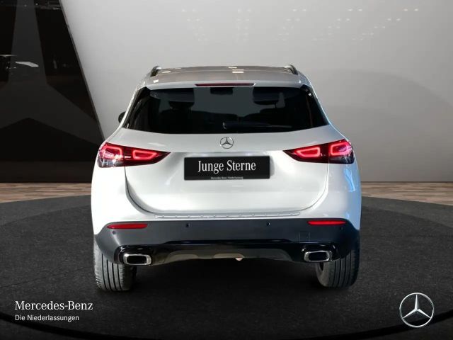 Mercedes-Benz GLA 200 Progressive