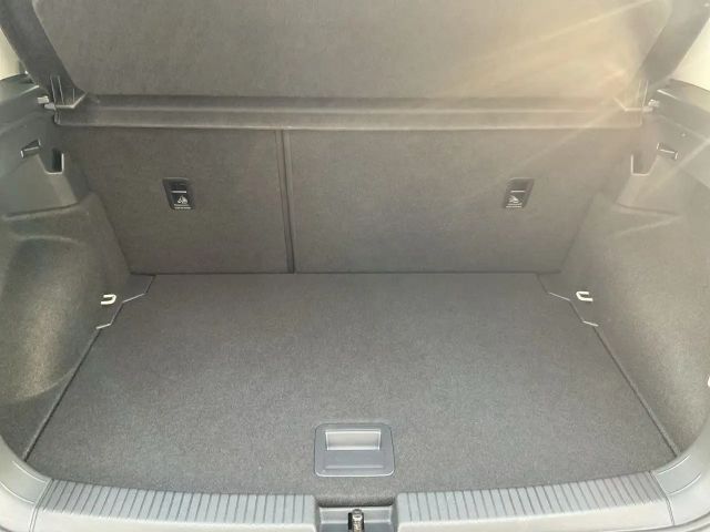 Volkswagen T-Cross Life1.0 TSI AHK ACC PDC Navi GJR Sitzhzg