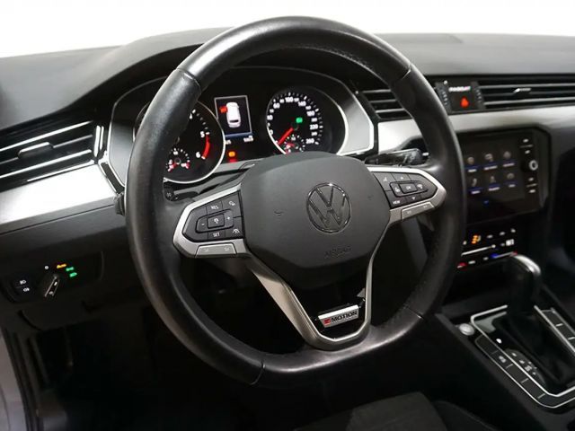 Volkswagen Passat 2.0 TDI Business DSG