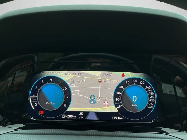 Volkswagen Golf 1.5 TSI Golf VIII