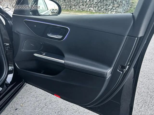 Mercedes-Benz C 220 AVANTGARDE C 220 d Estate