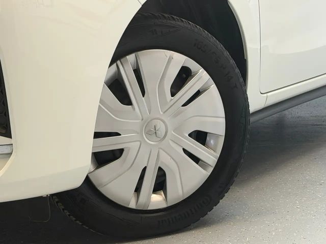 Mitsubishi Space Star Invite MIVEC Star