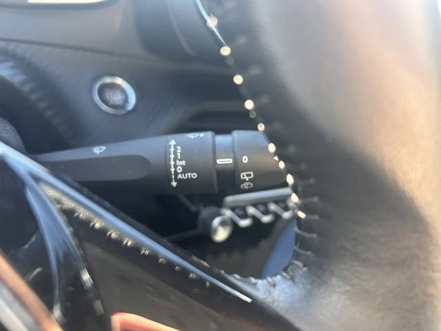 Peugeot 208 Allure Pack PureTech