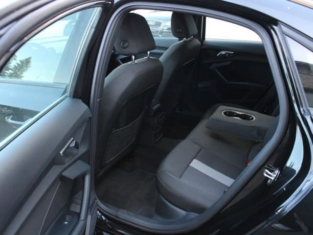 Audi A3 35 TDI S-Tronic Sedan