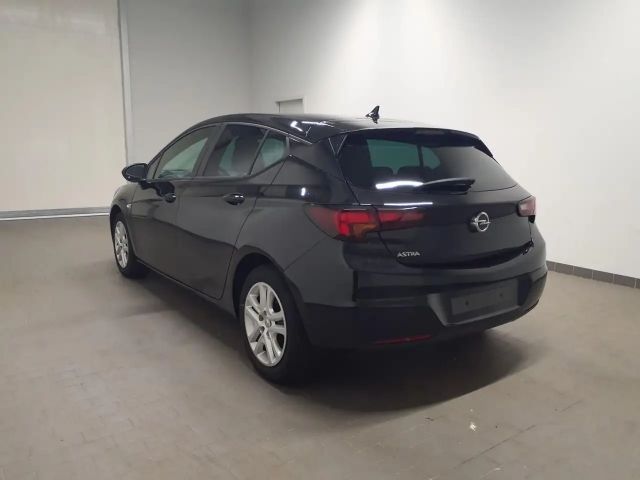 Opel Astra K Lim. 5-trg. Winterpaket+Navigation+LED