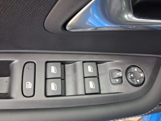 Peugeot 208 Allure Pack