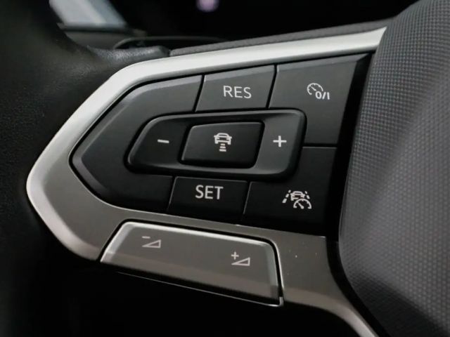 Volkswagen Touran 1.5 TSI DSG