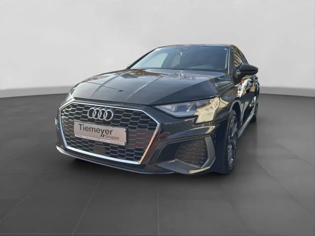 Audi A3 40 TFSI Hybride S-Line Sedan