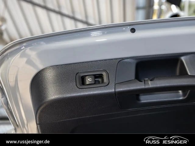 Mercedes-Benz GLB 220 4MATIC AMG Line