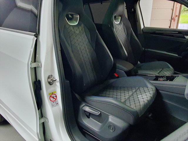 Volkswagen Tayron 2.0 TDI DSG R-Line