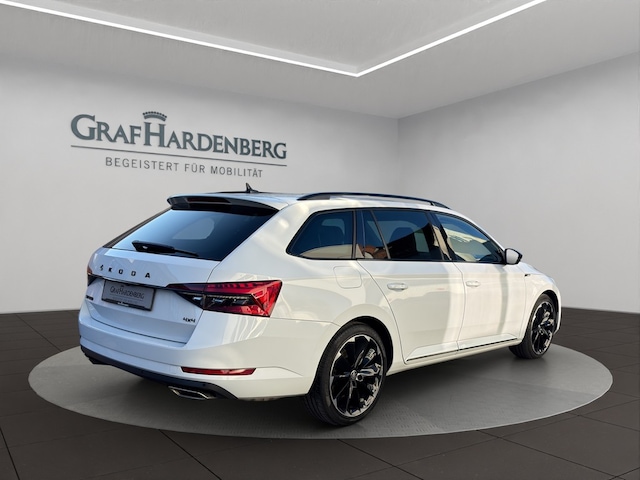 Skoda Superb 2.0 TSI 4x4 Combi Sportline