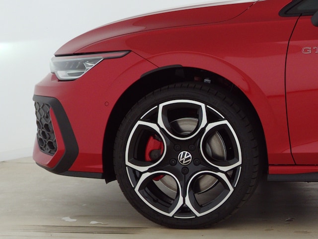 Volkswagen Golf Navi LED ACC Kamera AHK Matrix Pano