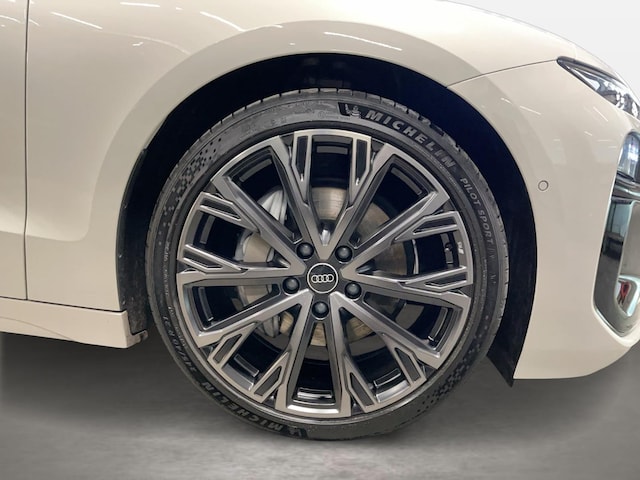 Audi A6 e-tron Avant Quattro