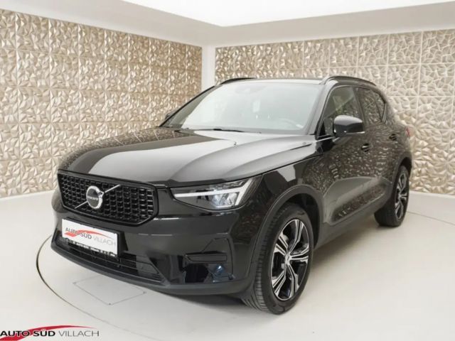 Volvo XC40 Dark Plus