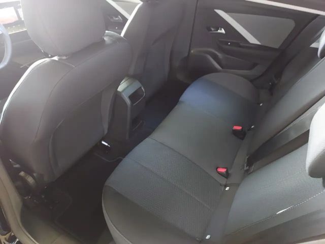 Opel Astra Enjoy Sports Tourer