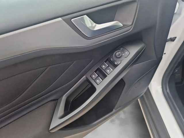 Ford Focus Active EcoBoost Style Wagon