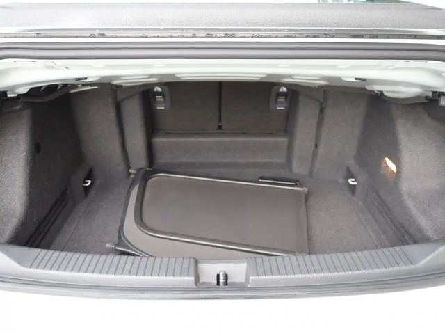 Volkswagen T-Roc Cabriolet Style