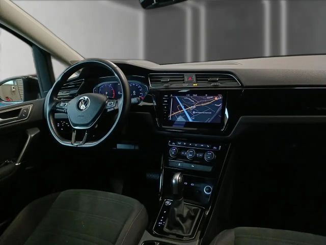 Volkswagen Touran 1.5 TSI DSG Highline