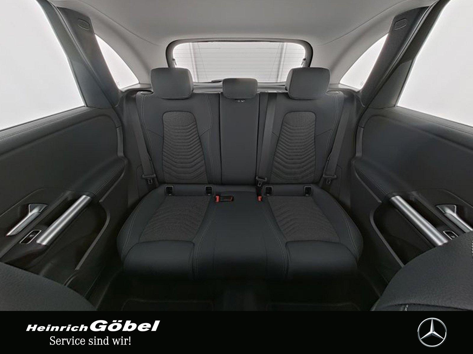 Mercedes-Benz B 180 Progressive Sedan