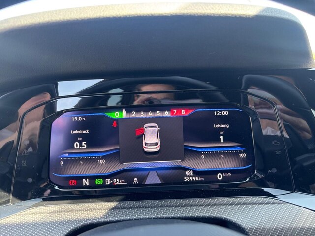 Volkswagen Golf 2.0 TSI 4Motion DSG Golf VIII