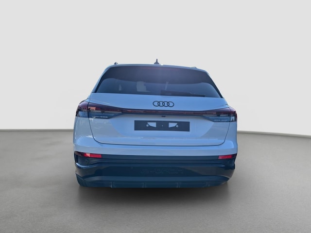 Audi Q4 e-tron SUV 45 e-tron Audi Q4 e-tron
