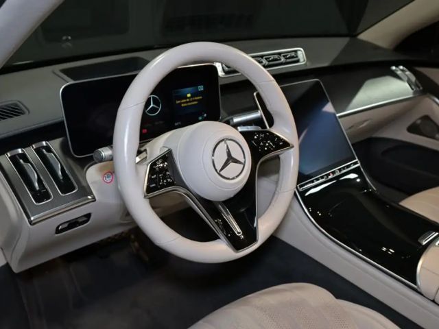 Mercedes-Benz S 350 4MATIC S 350 d Sedan