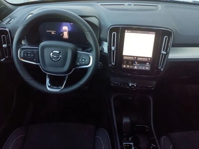 Volvo XC40 Dark Plus