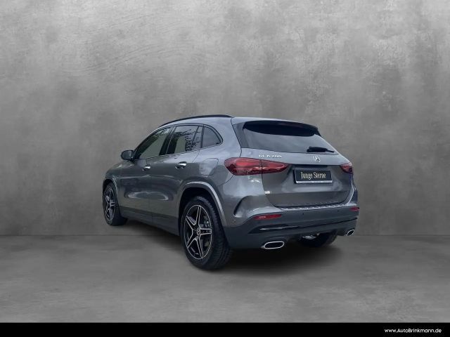 Mercedes-Benz GLA 200 AMG Line