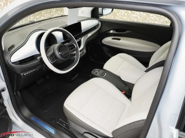 Fiat 500e 42 kWh La Prima
