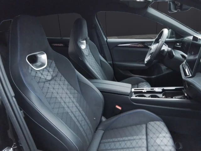 Volkswagen Passat DSG R-Line