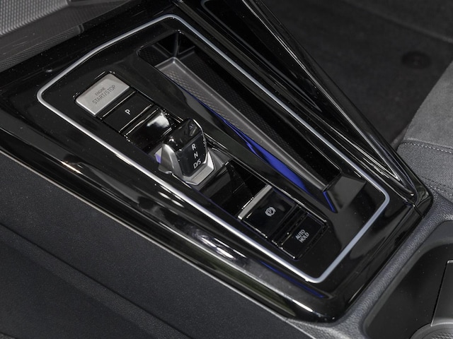 Volkswagen Golf 2.0 TDI DSG Style Variant