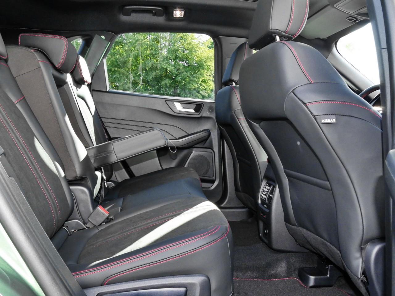 Ford Kuga Hybrid Plug in Hybrid ST Line X