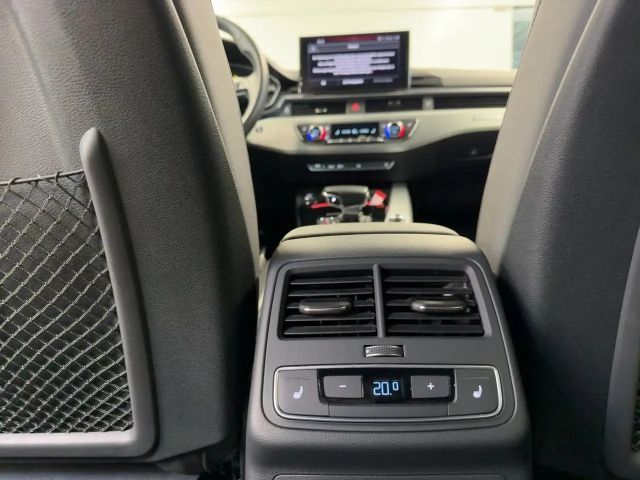 Audi A4 45 TFSI Quattro S-Line