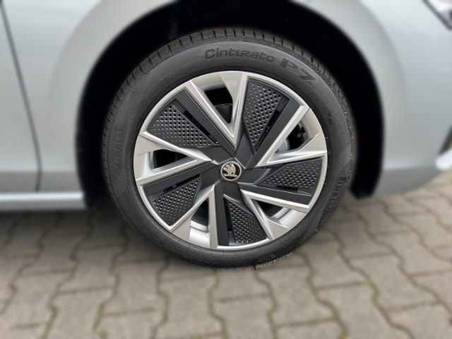 Skoda Superb 2.0 TDI Combi