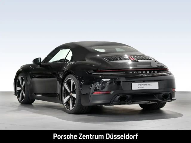 Porsche 992 Cabrio Carrera