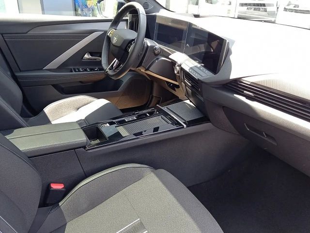 Opel Astra GS-Line Grand Sport Turbo