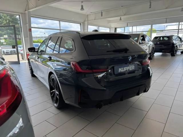 BMW 320 320d M-Sport Touring xDrive