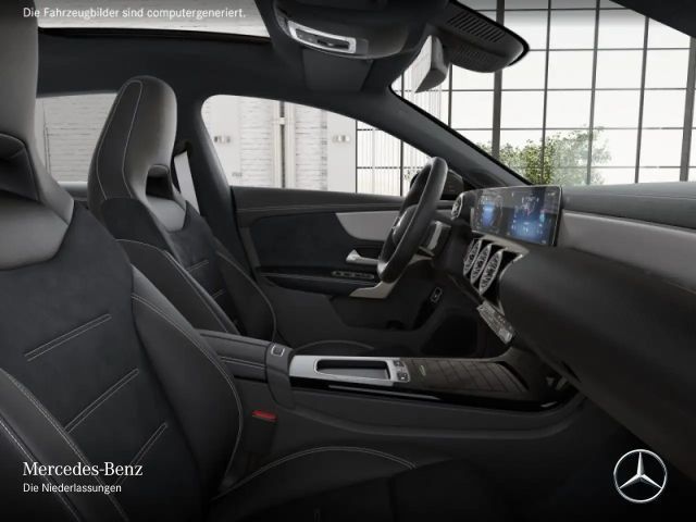 Mercedes-Benz CLA 180 AMG Line