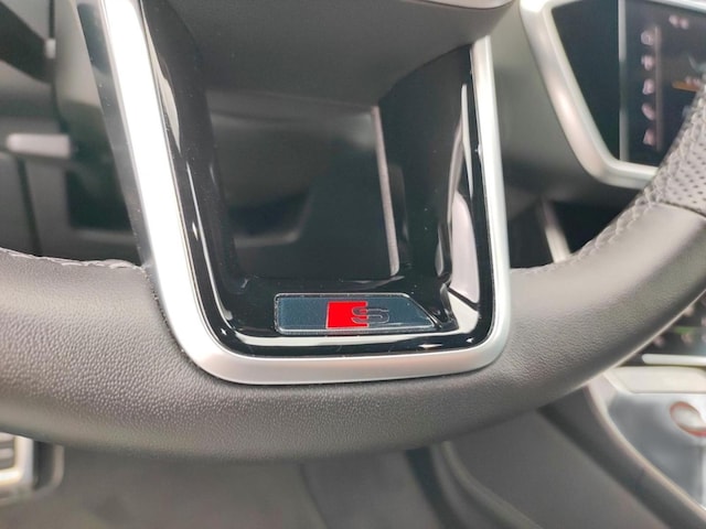 Audi S6 Quattro Sedan