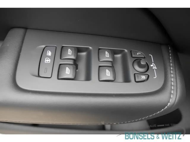 Volvo XC60 AWD Dark Ultra