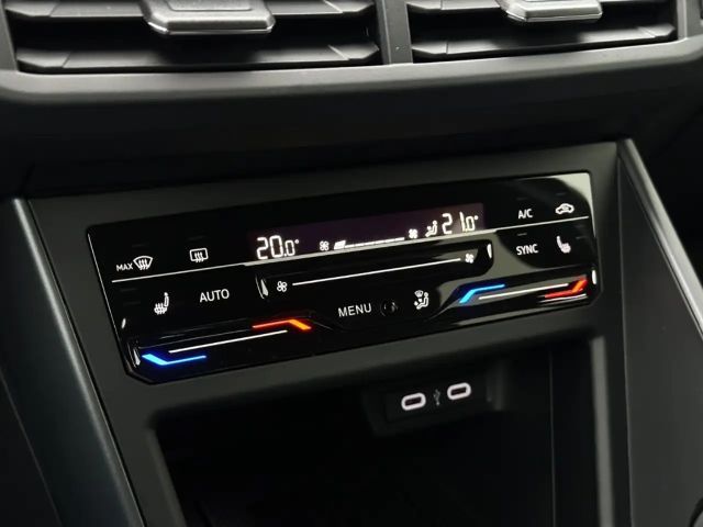 Volkswagen Taigo 1.0 TSI DSG R-Line