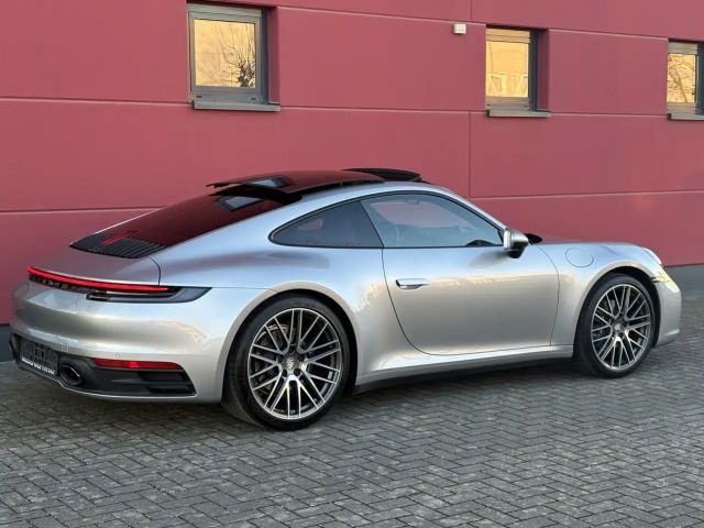 Porsche 992 Carrera Coupé